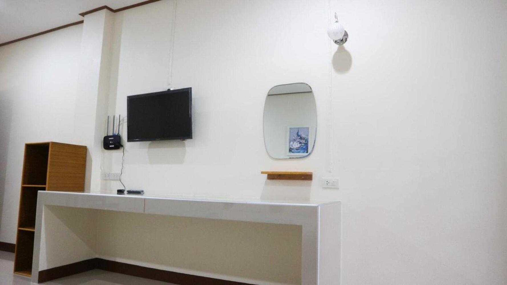 Capital O 75521 Sang Siri Apartment Samut Songkhram Exterior photo